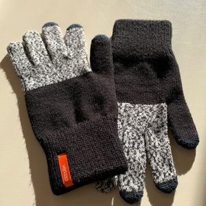 Ladies medium gloves